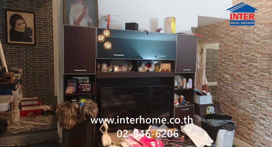 For sale 3 bedrooms townhouse in Mueang Nonthaburi, Nonthaburi
