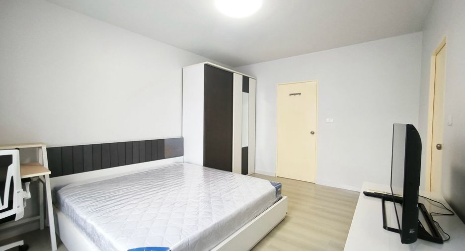 For rent 2 bedrooms townhouse in Bang Phli, Samut Prakan