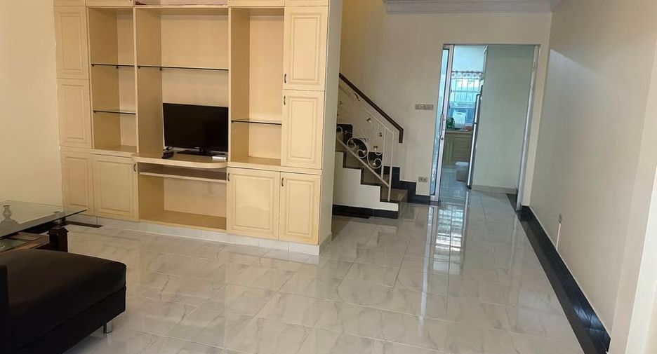 For rent 2 bedrooms house in Bang Lamung, Chonburi