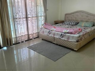 À louer 2 chambres maison à Bang Lamung, Chonburi