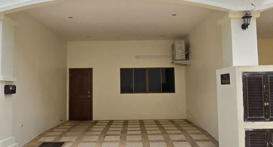 For rent 4 bedrooms house in Bang Lamung, Chonburi