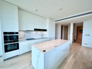 For rent 3 bedrooms condo in Sathon, Bangkok