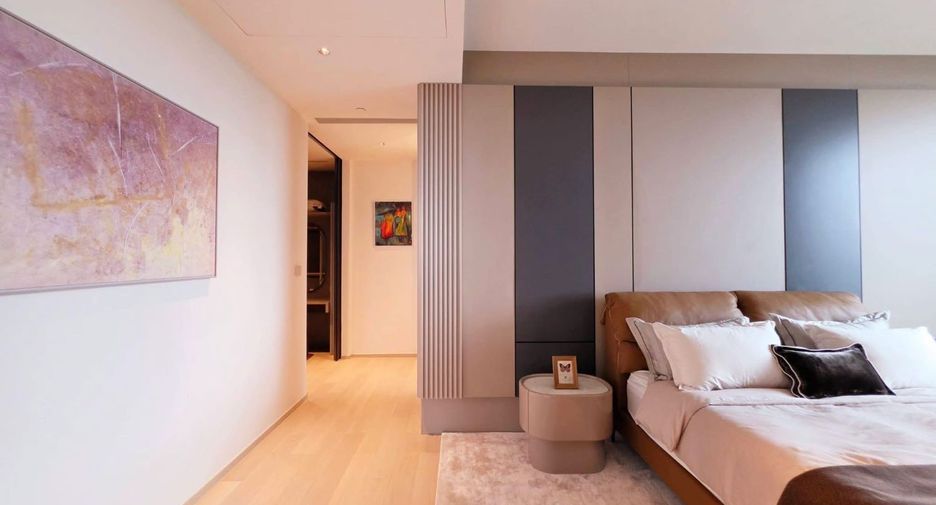 For rent 3 ベッドルーム condo in Sathon, Bangkok