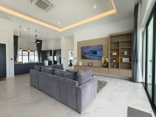 Villa zum Kauf mit 3 Zimmer in Hua Hin, Prachuap Khiri Khan