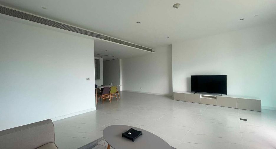 À louer 2 chambres condo à Pathum Wan, Bangkok
