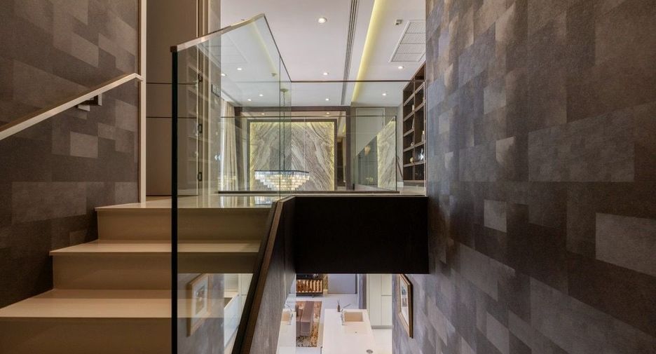 For rent 2 ベッドルーム condo in Khlong Toei, Bangkok