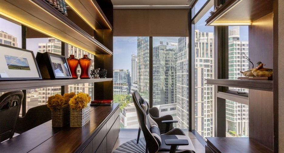For rent 2 ベッドルーム condo in Khlong Toei, Bangkok