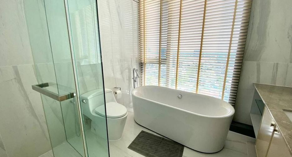 For rent 2 ベッドルーム condo in Khlong Toei, Bangkok