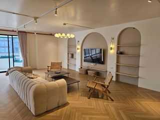 For rent 3 bedrooms condo in Khlong Toei, Bangkok