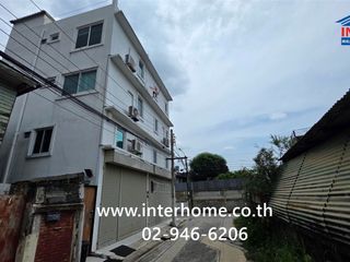 Local comercial en venta de 4 habitaciones en Bang Kho Laem, Bangkok