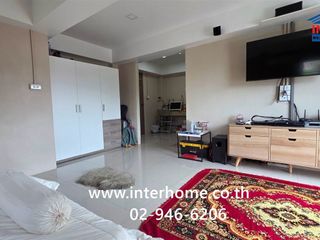 Local comercial en venta de 4 habitaciones en Bang Kho Laem, Bangkok
