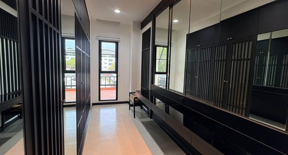 Villa zur Miete mit 4 Zimmer in Bang Lamung, Chonburi