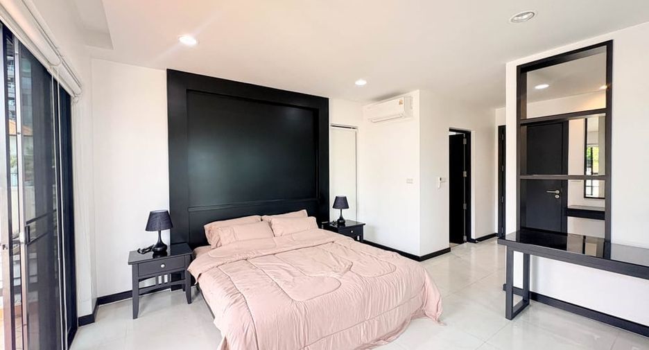 Villa zur Miete mit 4 Zimmer in Bang Lamung, Chonburi
