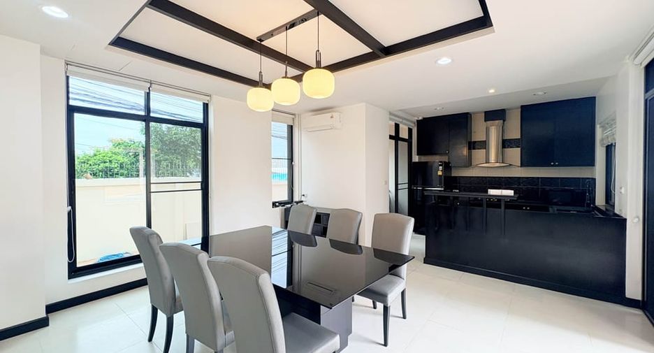 Villa zur Miete mit 4 Zimmer in Bang Lamung, Chonburi
