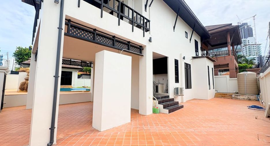 Villa zur Miete mit 4 Zimmer in Bang Lamung, Chonburi