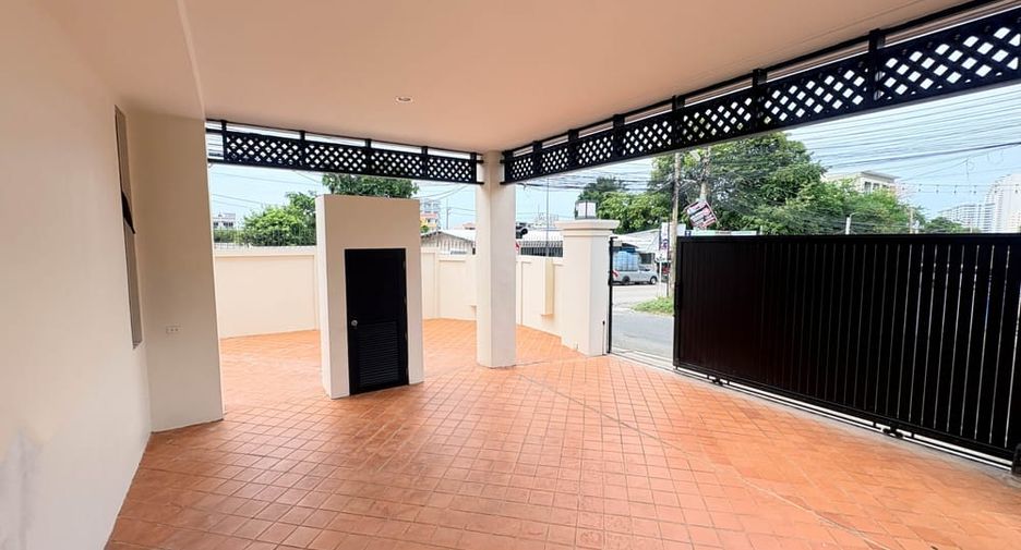 Villa zur Miete mit 4 Zimmer in Bang Lamung, Chonburi