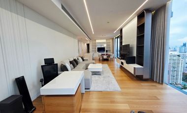For rent 3 bedrooms condo in Khlong Toei, Bangkok