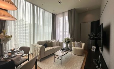 For rent 2 bedrooms condo in Pathum Wan, Bangkok
