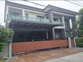 Haus zur Miete und zum Kauf mit 6 Zimmer in Bang Phli, Samut Prakan