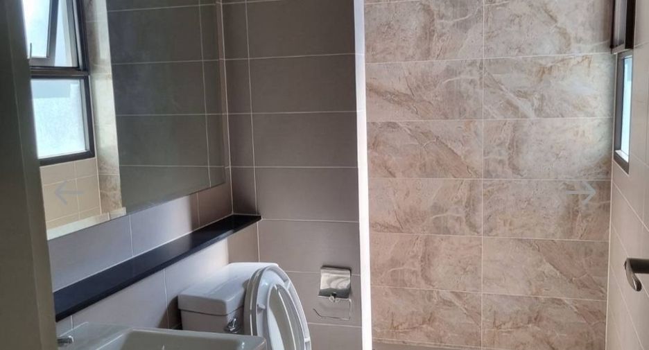 Haus zur Miete und zum Kauf mit 6 Zimmer in Bang Phli, Samut Prakan