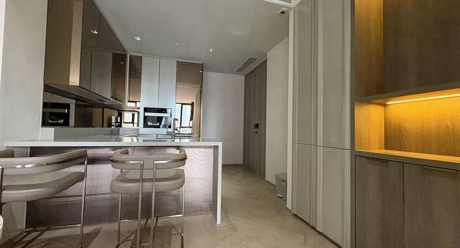 For rent 2 bedrooms condo in Sathon, Bangkok