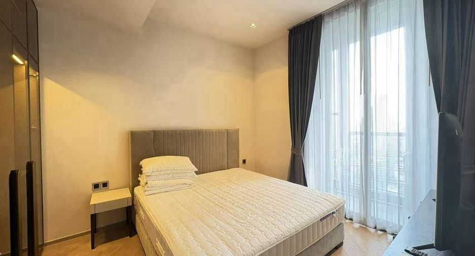 For rent 2 bedrooms condo in Sathon, Bangkok