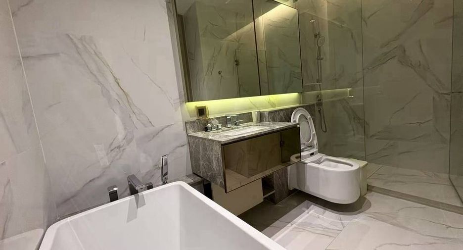 For rent 2 bedrooms condo in Sathon, Bangkok