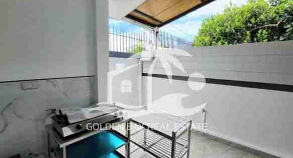 Haus zum Kauf und zur Miete mit 3 Zimmer in Bang Lamung, Chonburi