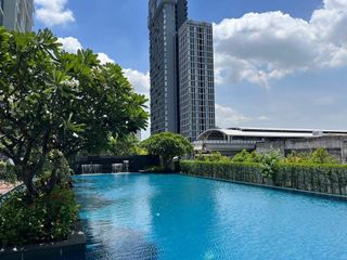 For rent 2 bedrooms condo in Phra Khanong, Bangkok