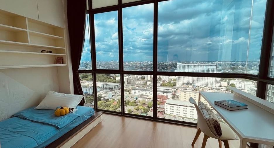 For rent 2 bedrooms condo in Phra Khanong, Bangkok