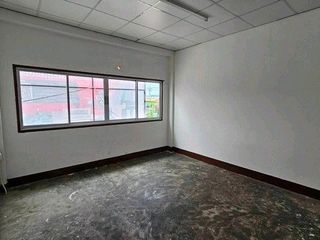 For rent 2 bedrooms retail Space in Bang Phli, Samut Prakan