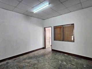 For rent 2 bedrooms retail Space in Bang Phli, Samut Prakan