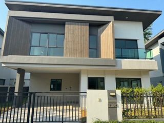 出租 3 卧室 独立屋 在 Lam Luk Ka, Pathum Thani