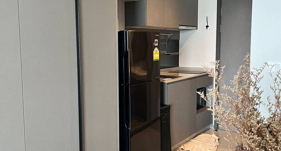 Condo en alquiler de 1 habitaciones en Phra Khanong, Bangkok