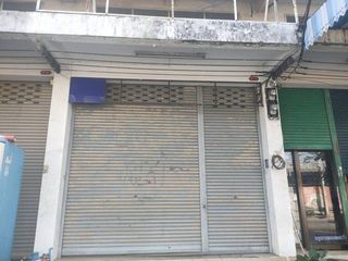 For sale 5 bedrooms retail Space in Nong Khaem, Bangkok