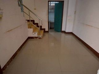 For sale 3 bedrooms retail Space in Nong Khaem, Bangkok