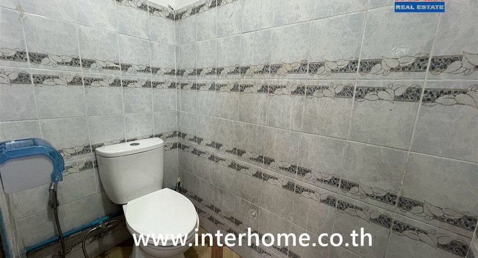 Haus zum Kauf mit 3 Zimmer in Min Buri, Bangkok