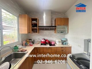 For sale 4 bedrooms townhouse in Mueang Nonthaburi, Nonthaburi