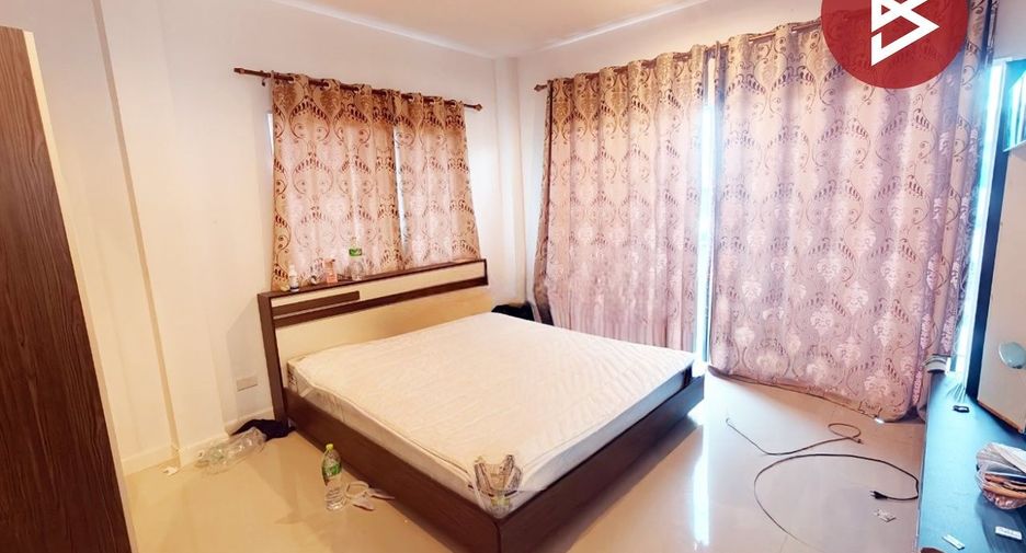 Casa en venta de 3 habitaciones en Bang Pakong, Chachoengsao