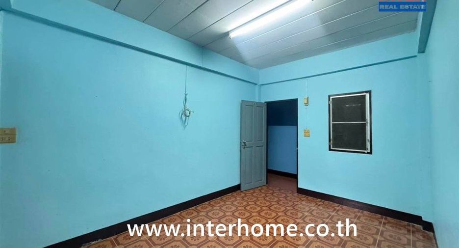 Apartamento en venta de 33 habitaciones en Chom Thong, Bangkok