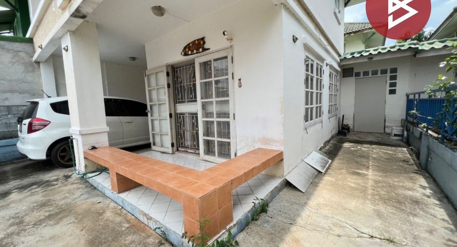 For sale 3 bedrooms house in Nakhon Chai Si, Nakhon Pathom