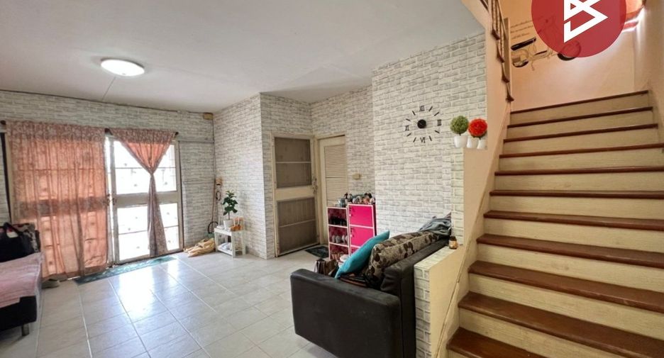 For sale 3 bedrooms house in Nakhon Chai Si, Nakhon Pathom