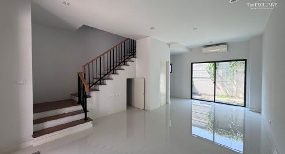 For sale 3 ベッドルーム townhouse in Bang Kruai, Nonthaburi