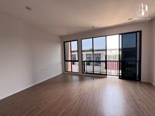 For sale 3 ベッドルーム townhouse in Bang Kruai, Nonthaburi