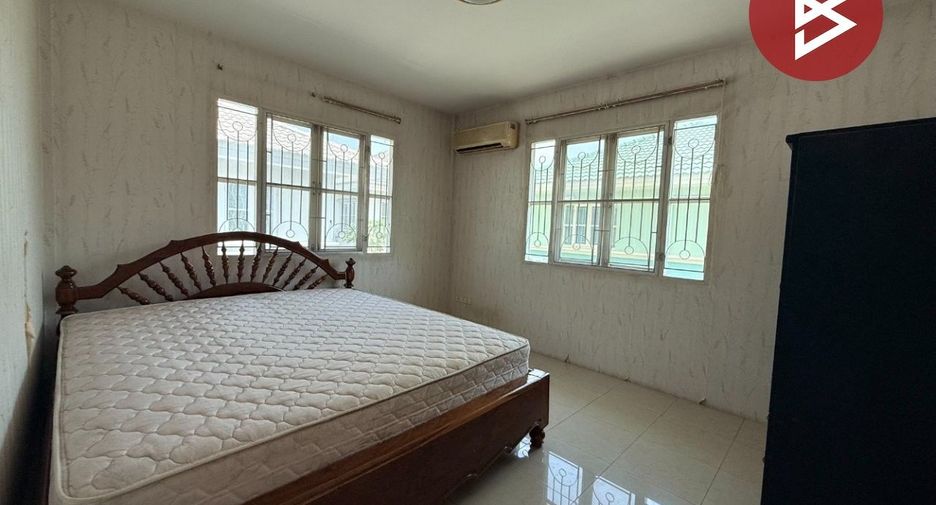 À vendre 4 chambres maison à Bang Bua Thong, Nonthaburi