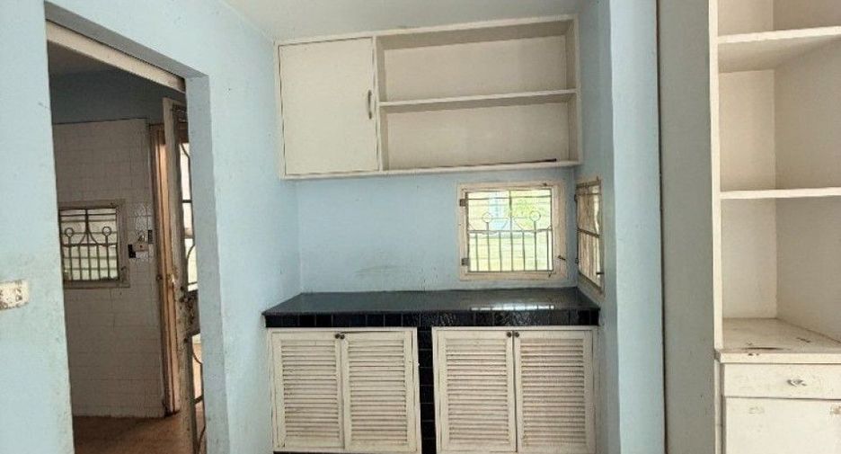 À vendre 4 chambres maison à Bang Bua Thong, Nonthaburi