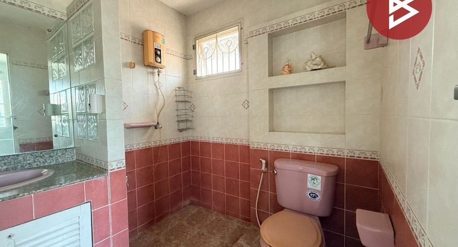 À vendre 4 chambres maison à Bang Bua Thong, Nonthaburi