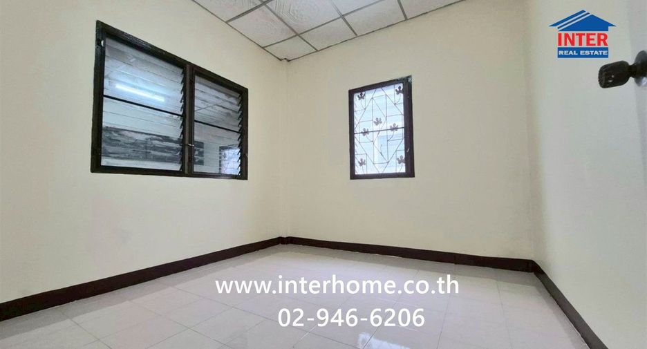 À vendre 3 chambres maison à Nong Chok, Bangkok