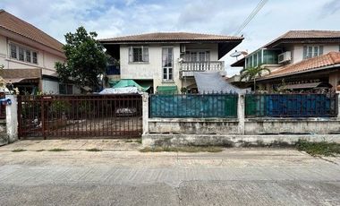 À vendre 3 chambres maison à Bang Bua Thong, Nonthaburi