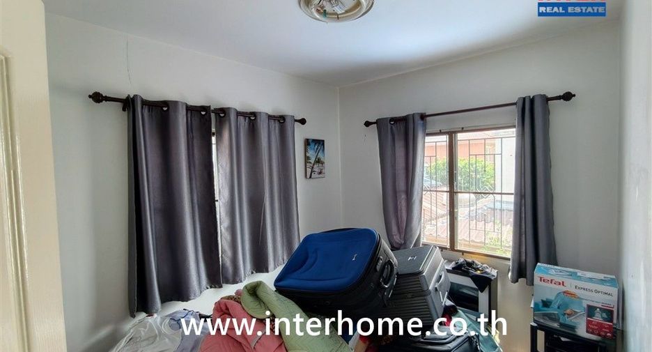 For sale 3 bedrooms townhouse in Khlong Luang, Pathum Thani